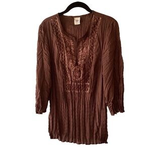 Faded Glory Y2K Brown Blouse with Embellished V-Neck and 3/4 Sleeves